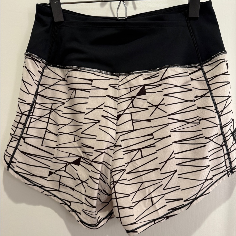 oiselle High Rise Rogas, Black Sticks - Picture 2 of 6